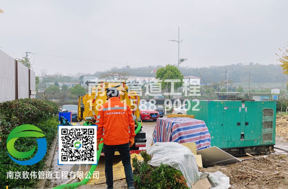 303中胜售楼部抽粪